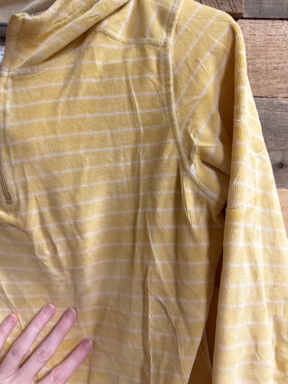 The North Face Yellow Stripe Half-Zip Teddy Jacket - Picture 7 of 9